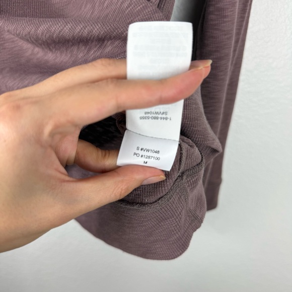 Vuori Men's Mauve Long Sleeve Shirt size M - Picture 6 of 9